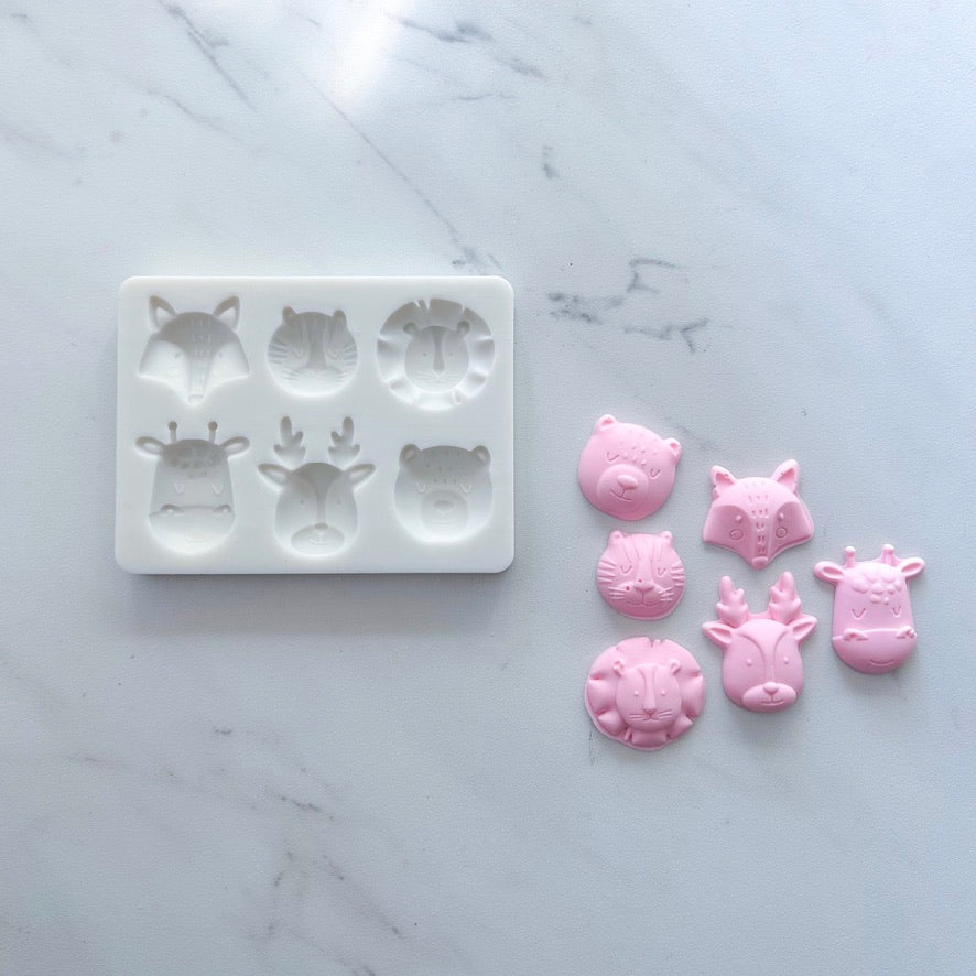 VARIETY ANIMAL MOLD