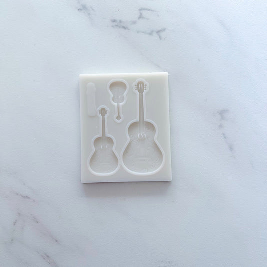 GUITAR TRIO MOLD