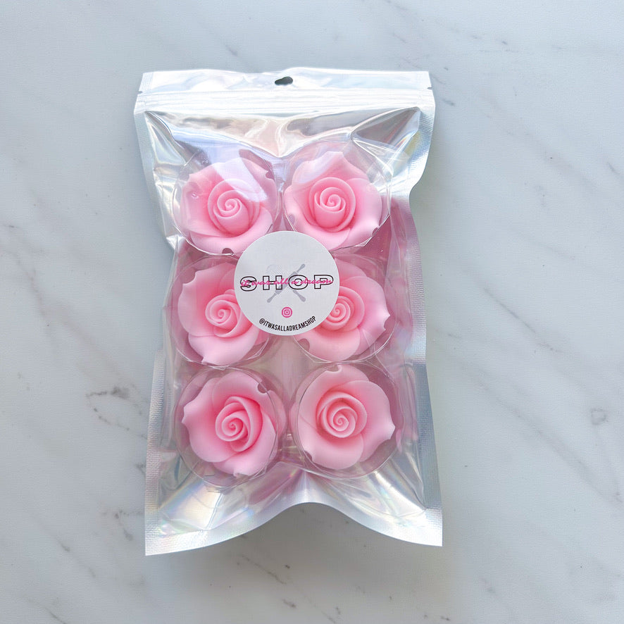 EDIBLE SUGAR ROSES