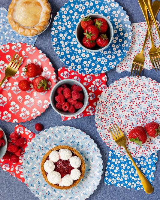 Floral Bamboo Plate Set