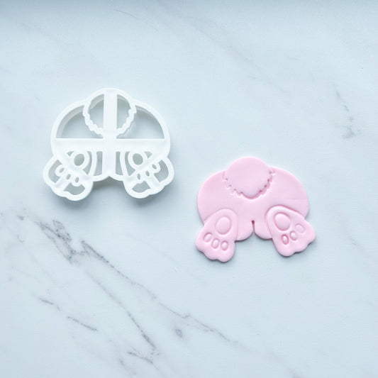 BUNNY BUTT EMBOSSER AND CUTTER