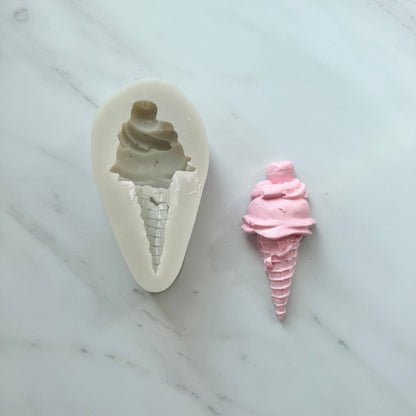 ICE CREAM CONE WITH CHERRY MOLD
