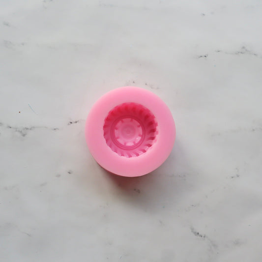 TIRE MOLD