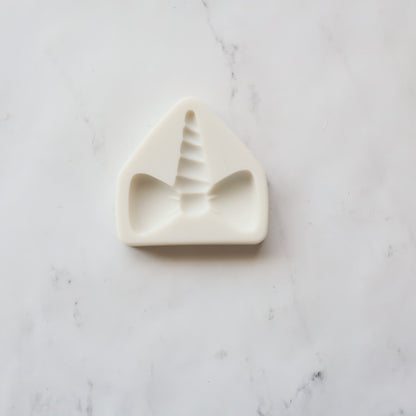 BOW UNICORN MOLD