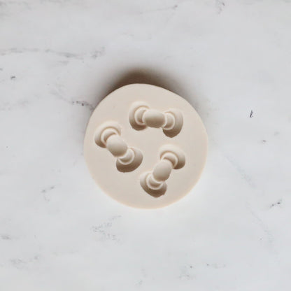 HELLO KITTY BOW TRIO MOLD