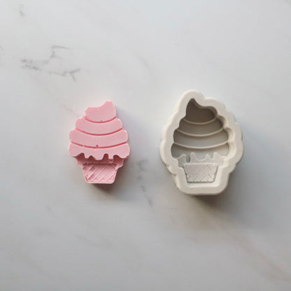ICE CREAM CONE MOLD