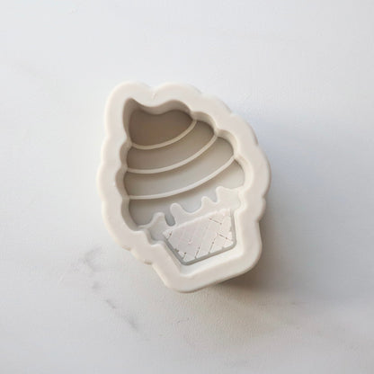 ICE CREAM CONE MOLD