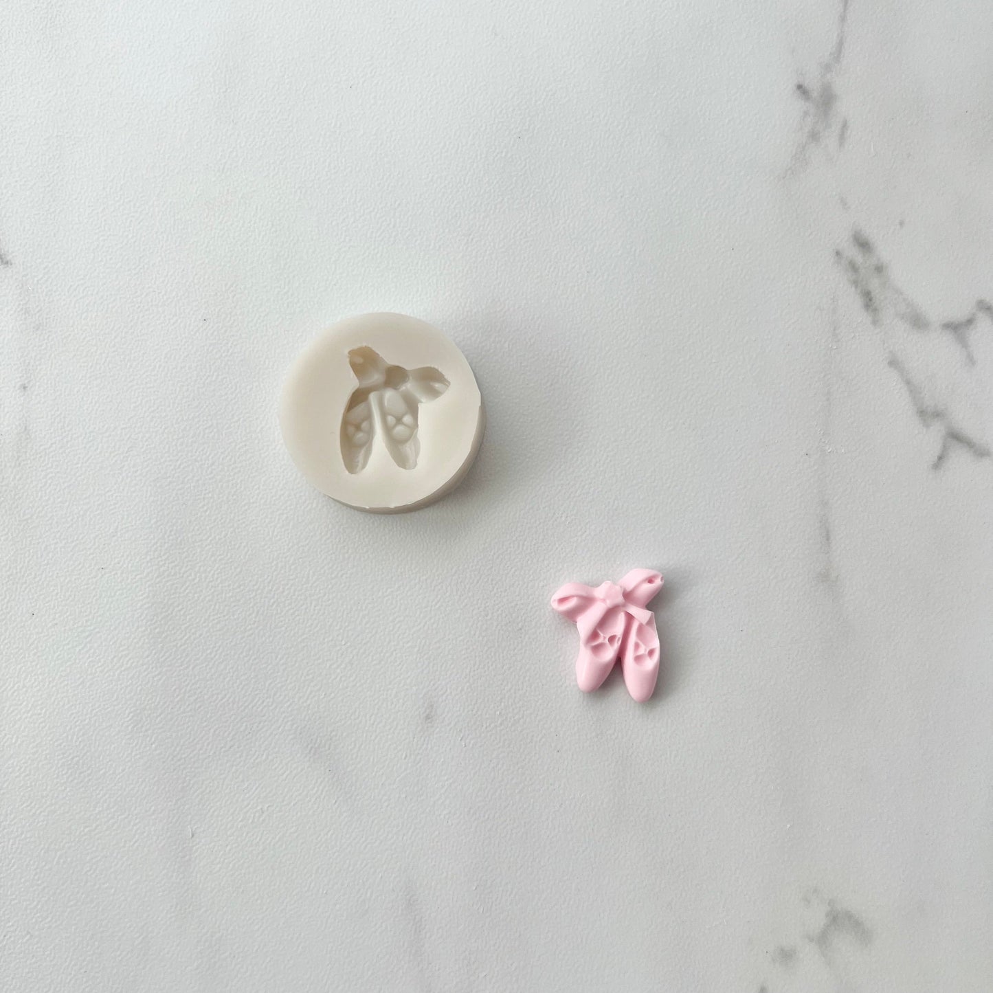 MINI BALLET SLIPPERS WITH BOW MOLD