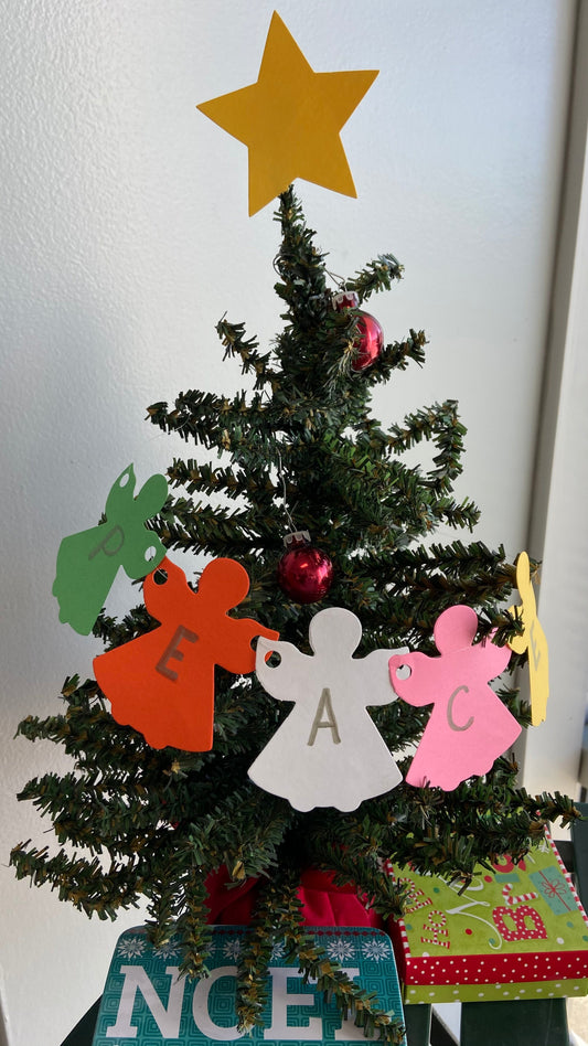 SHAPES ETC. Small Single Color Cut-Out - Star