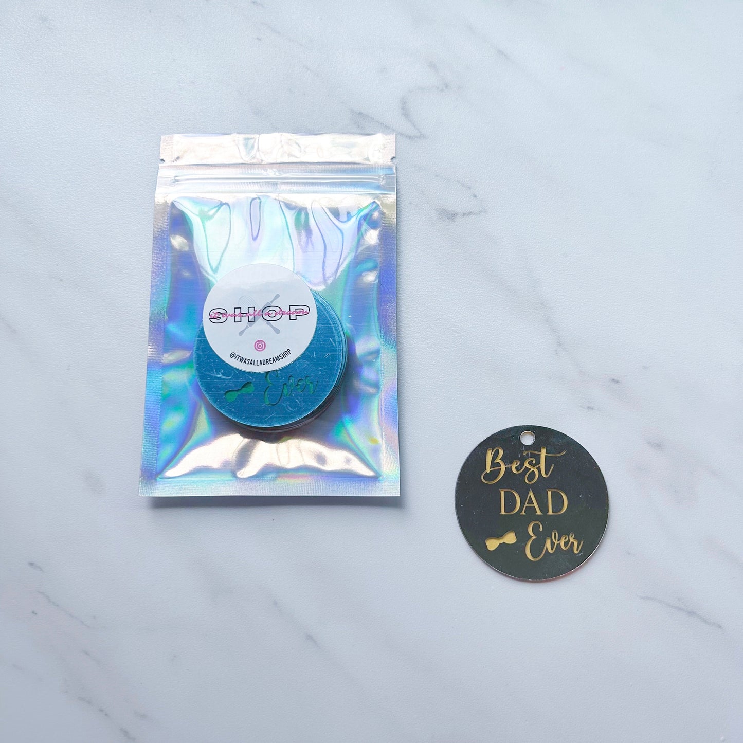 "BEST DAD EVER" WITH BOW TIE ACRYLIC TOPPERS
