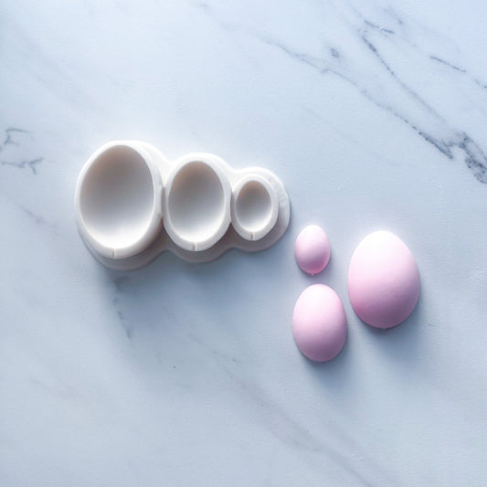 SMOOTH EGG TRIO MOLD