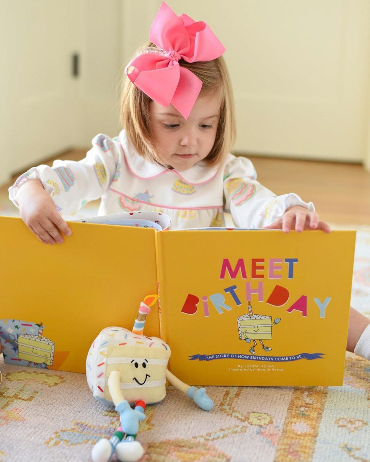 Meet Birthday Book & Cake Sipper Bundle