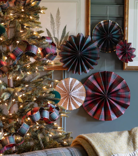 Plaid Paper Fan Set