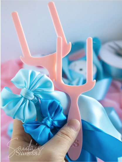 BOW HELPERS (CAKESICLES) BY SAIDAS SWEETS