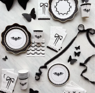 Elegant Halloween Cups