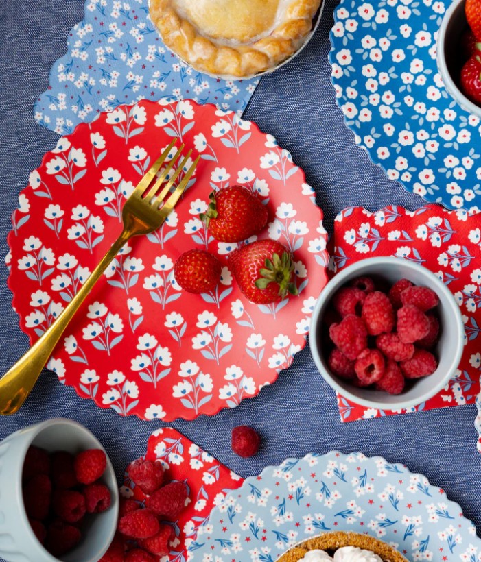Floral Bamboo Plate Set