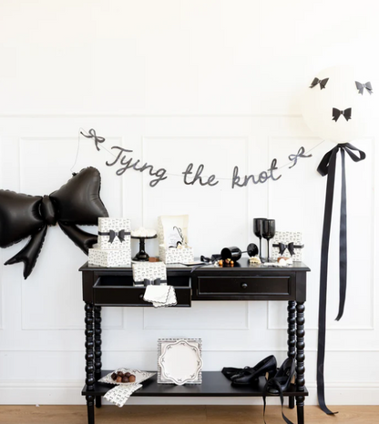 Black Bow Plate