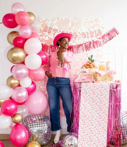 Let's Go Girls Banner Set