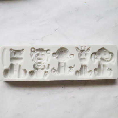LARGE SAFARI ANIMALS MOLD