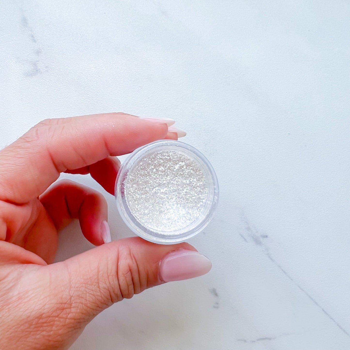 WHITE PEARL GLITTER DUST