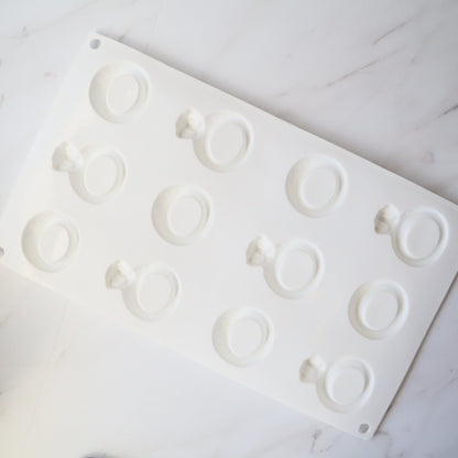 12 PIECE WEDDING RING MOLD