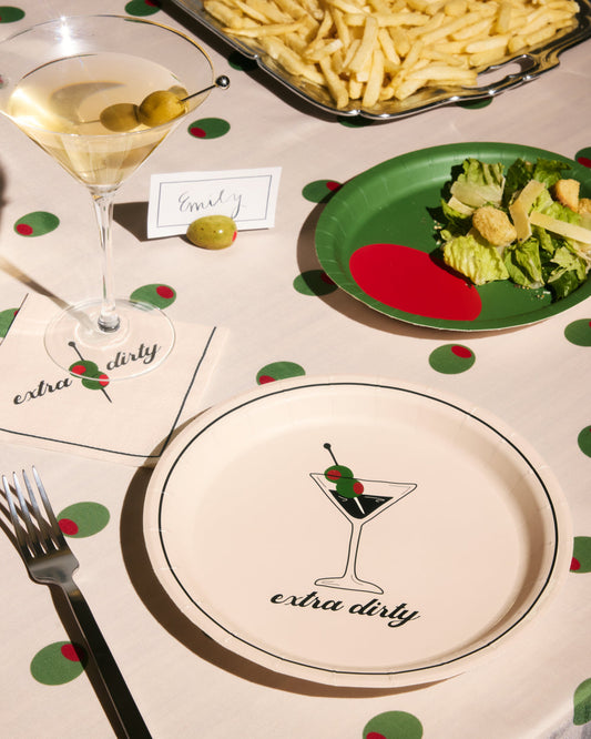 Extra Dirty Plate Set - 32 paper plates, 2 sizes