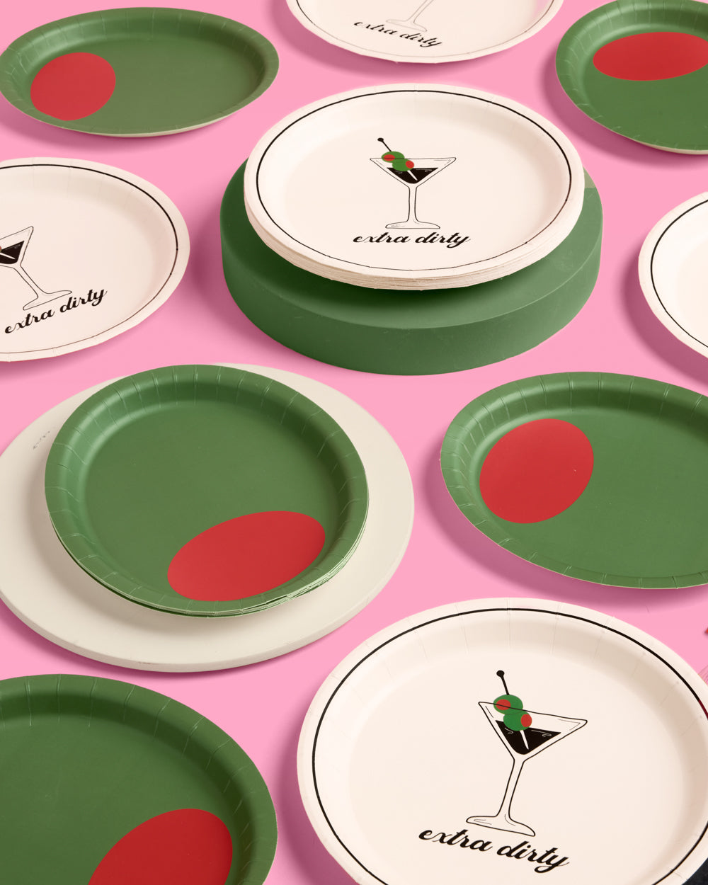 Extra Dirty Plate Set - 32 paper plates, 2 sizes