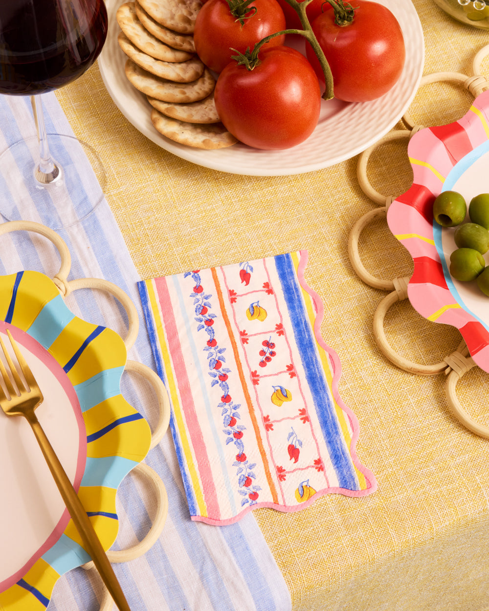 Italian Capri Napkins - 25 wavy edge napkins