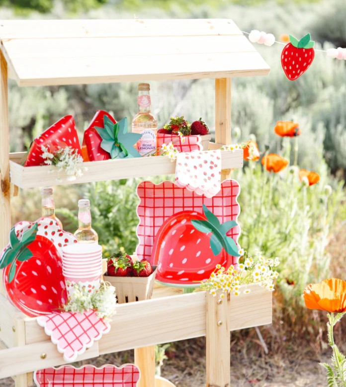 Strawberry Shaped Plate