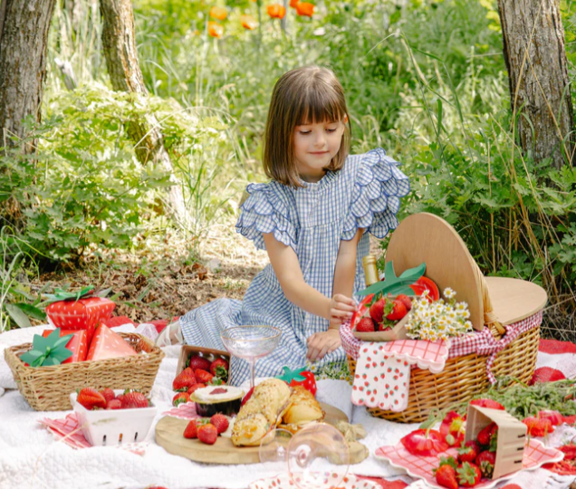 Strawberries Dinner Napkin