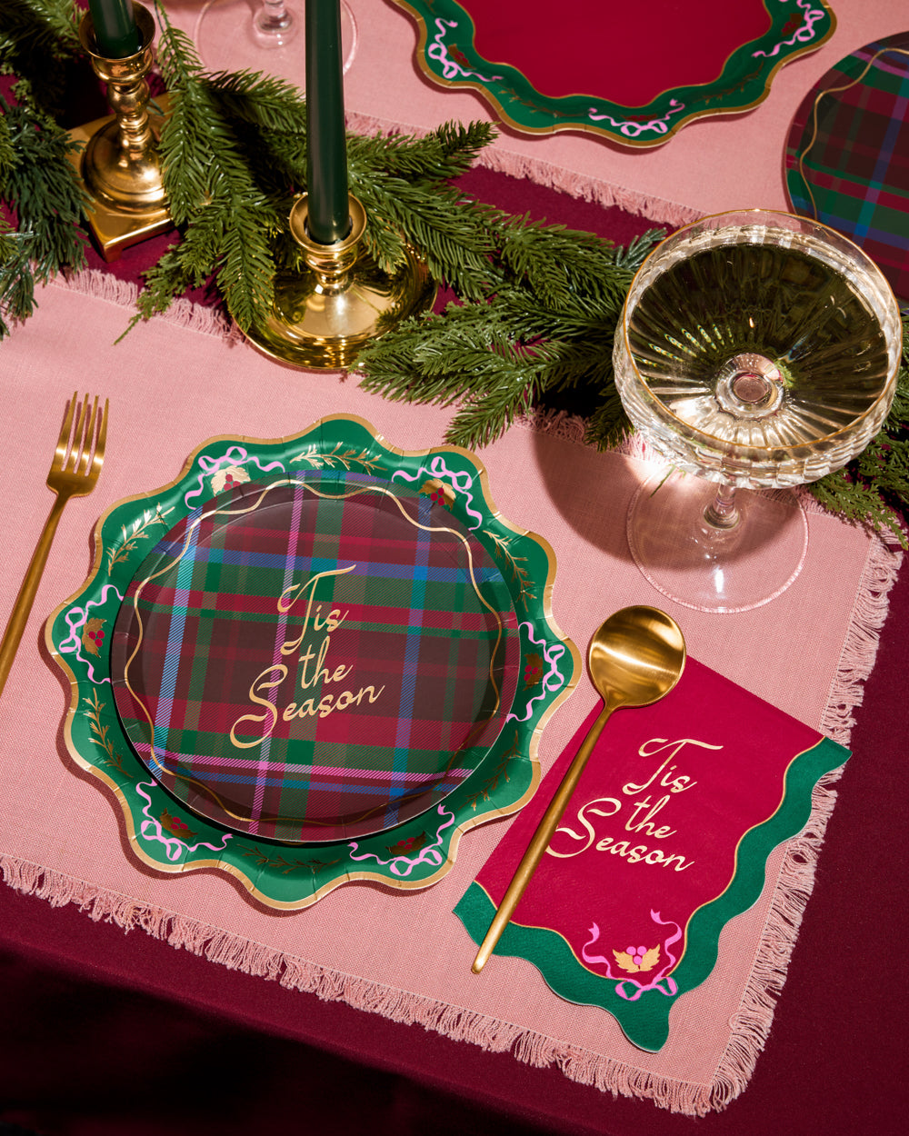 Tis the Season Plate Set - 32 paper plates, 2 sizes